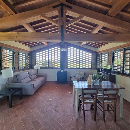 Agriturismo Le Sorbelle D'Orcia Con Piscina Pienza Eksteriør bilde