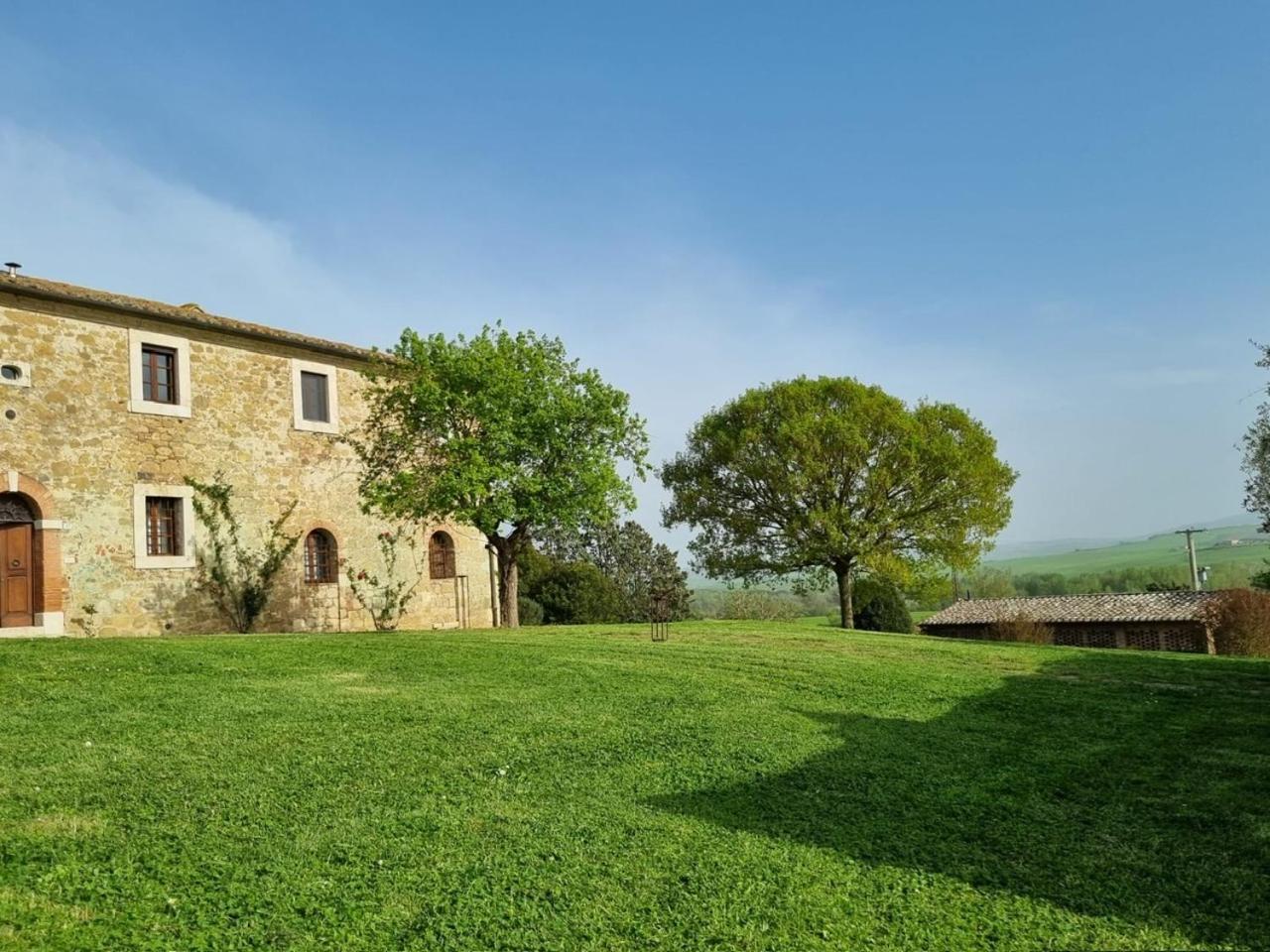 Agriturismo Le Sorbelle D'Orcia Con Piscina Pienza Eksteriør bilde